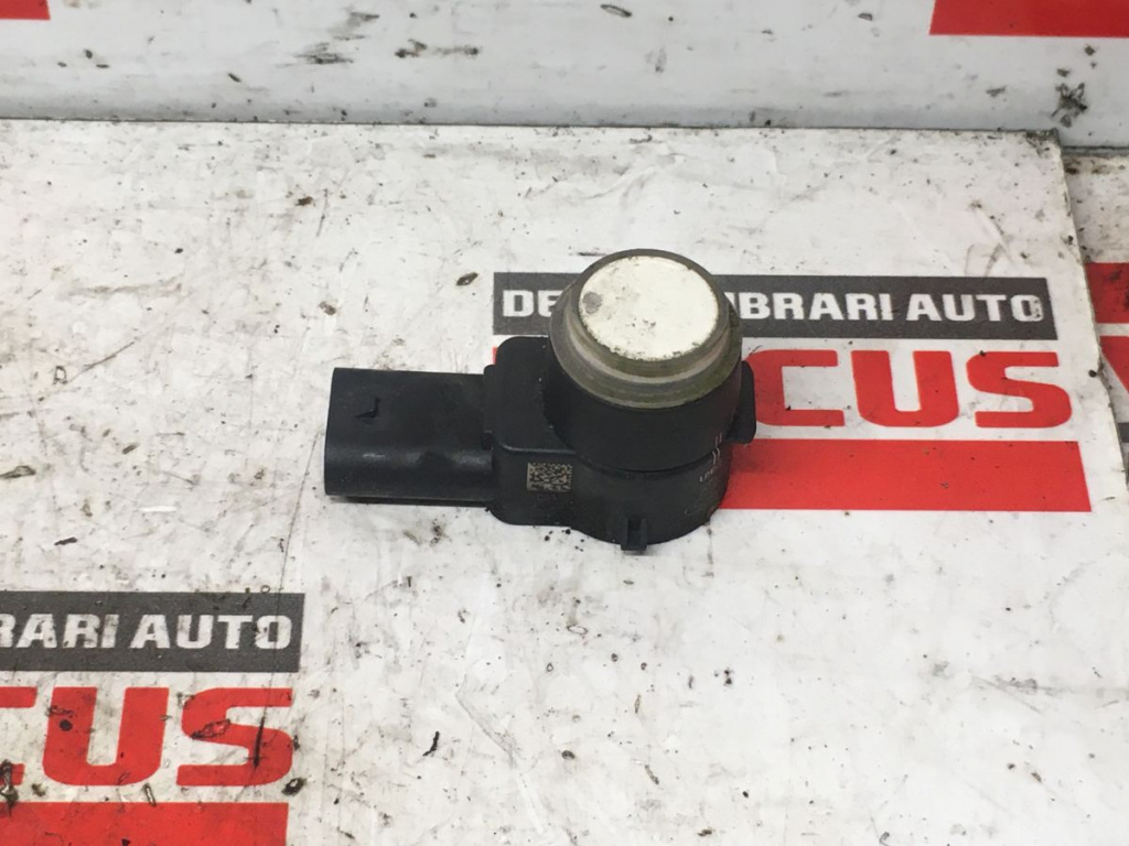 Senzor Parcare Fata/Spate Mercedes C-Class W204 / W203 Pret/Bucata COD A2215420417