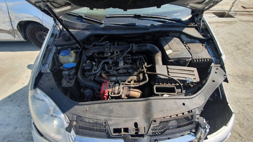 Senzor parcare fata Volkswagen Golf 5 20