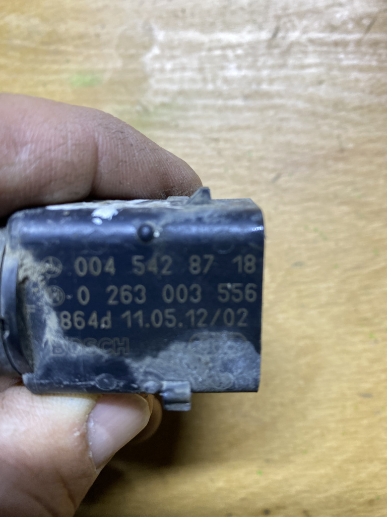 Senzor parcare Mercedes ML W164 fata 0045428718 0015427418