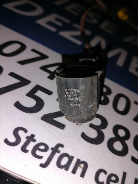 Senzor parcare Renault 8200412438 2004-2009