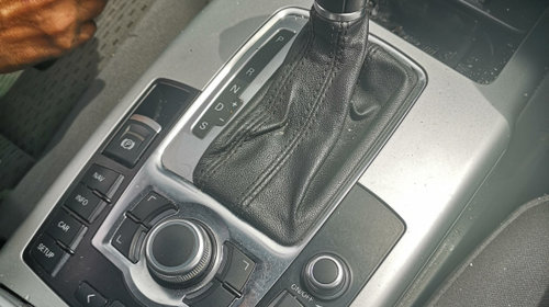 Senzor parcare spate Audi A6 C6 2011 Com