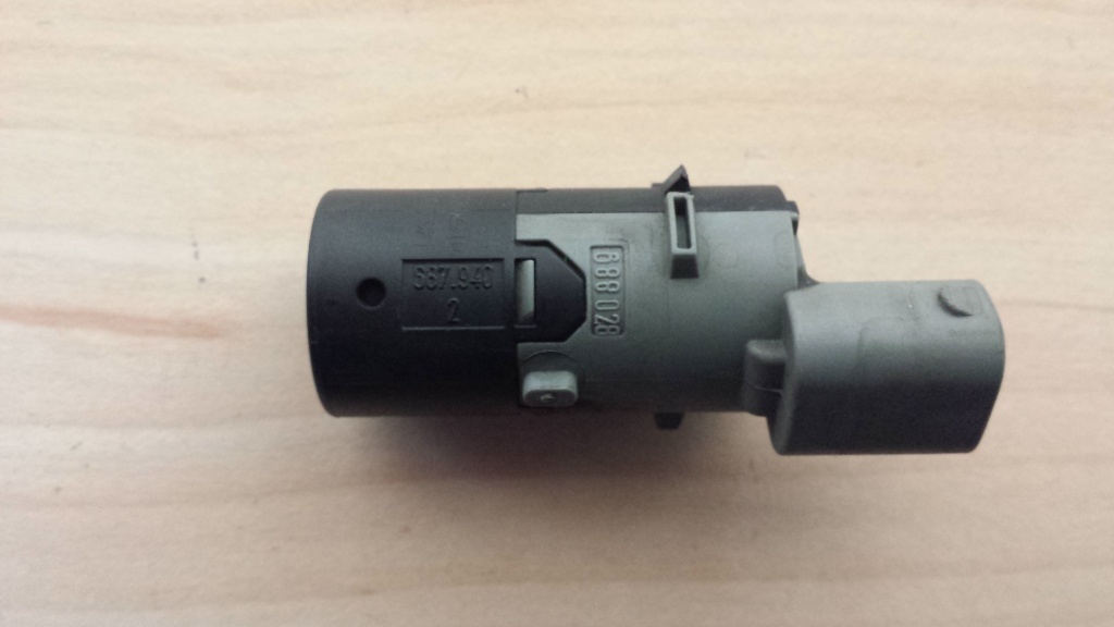 Senzor parcare spate Bmw E65 E60 E61 E90 E53 E83 cod: 688028