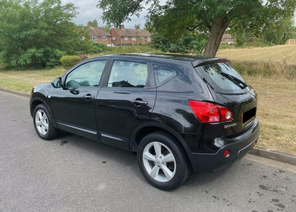 Senzor parcare spate Nissan Qashqai 2010