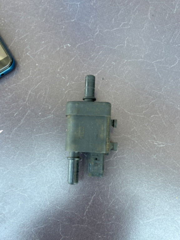 Senzor preincalzitor filtru combustibil original Fiat , Peugeot 2.0 , 2.2 hdi cod : 9640055680