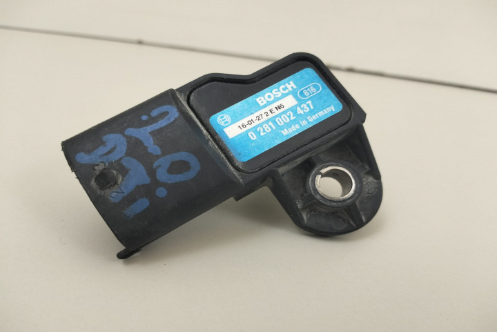 Senzor presiune admisie 0281002437 Opel Zafira B [