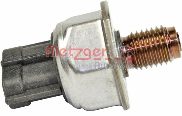 Senzor presiune combustibil # CitroEn Relay 2011 2012 2013 2014 2015 2016 2017 2018 2019 2020 2021 2022 2023 2024 2025 # 0906211 # METZGER