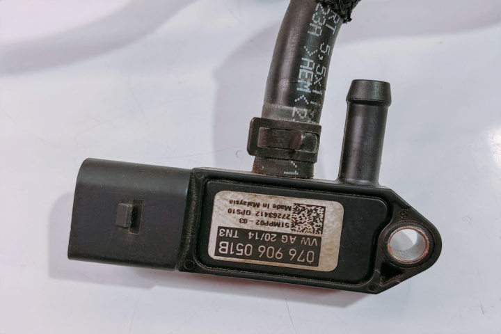 Senzor presiune gaze 076906051B Audi A3 