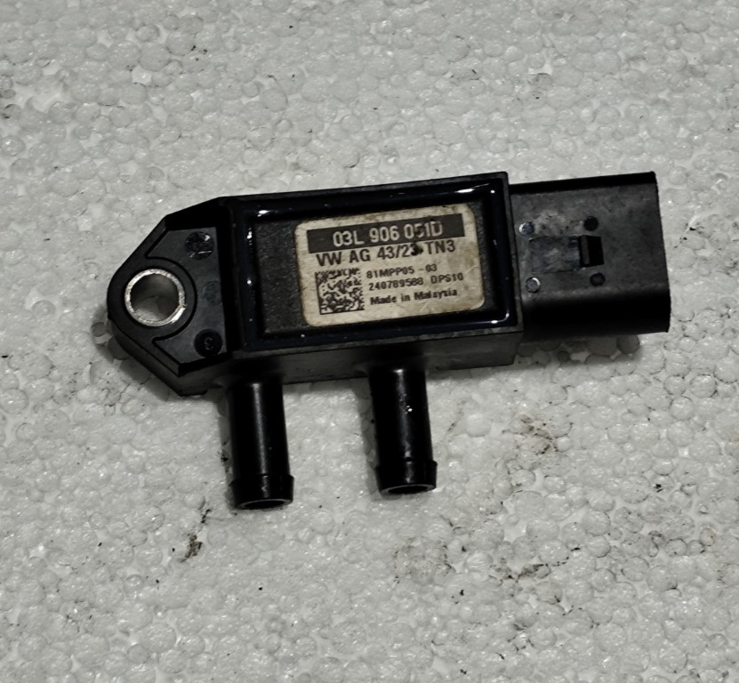 Senzor presiune gaze Skoda Octavia 3 2.0TDI CKF 03L906051D