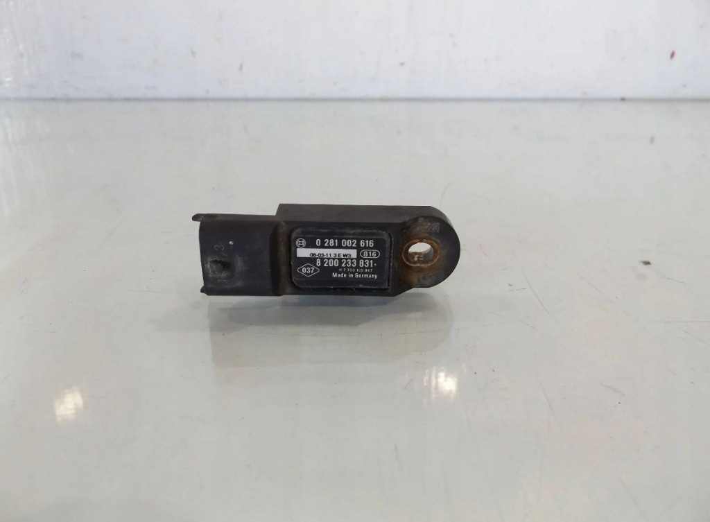 Senzor presiune Renault Clio III 1.2 tce 2007-2015 16V MOTOR D4F 101 cp cod 8200233831