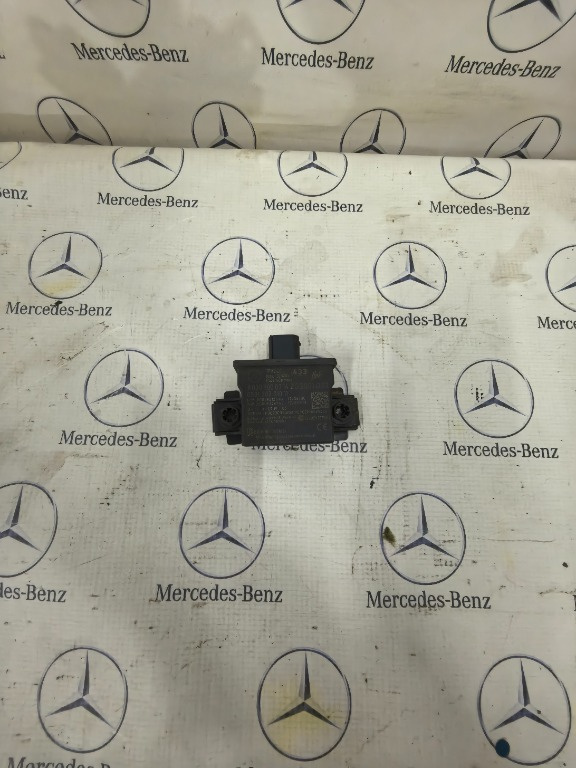 Senzor presiune roti Mercedes A0009000316