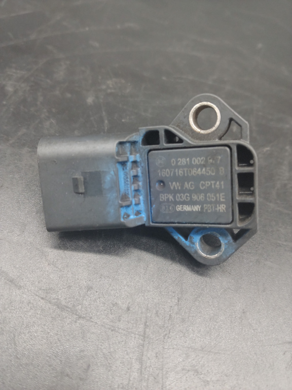 SENZOR PRESIUNE SUPRAALIMENTARE Volkswagen 03G906051E