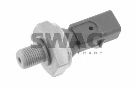 Senzor presiune ulei AUDI A4 Avant (8D5, B5) (1994 - 2001) SWAG 30 91 8904 piesa NOUA