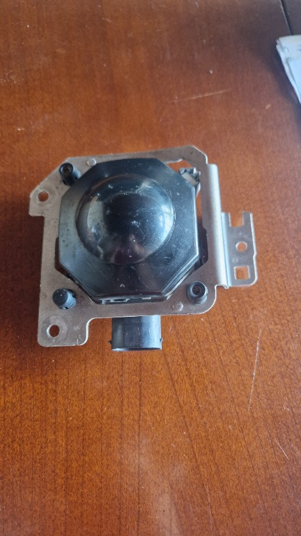 Senzor radar pentru Audi A4 B9 8W0907541C