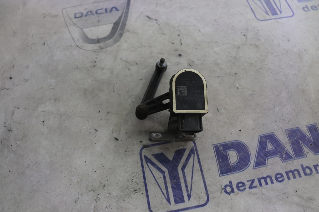 SENZOR SENZOR NIVEL XENON BMW F10 F11 AN 2010 3714