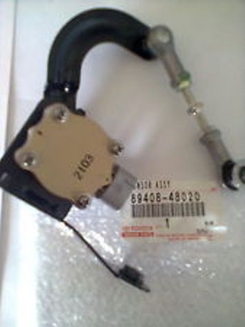 Senzor suspensie spate stanga pt lexus rx cu perne de aer