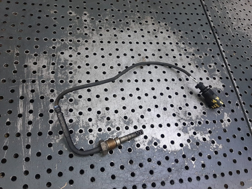 Senzor temperatura 3.0 tdi bkn audi a4 b7