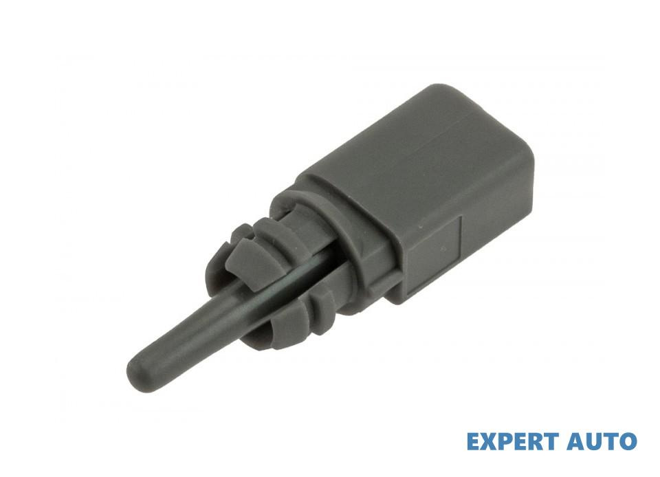 Senzor temperatura admisie Volkswagen Golf 7 (2012->)[5G1,BQ1,BE1,BE2] #1 5QD820535