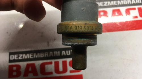 Senzor temperatura apa VW Passat B6 cod: