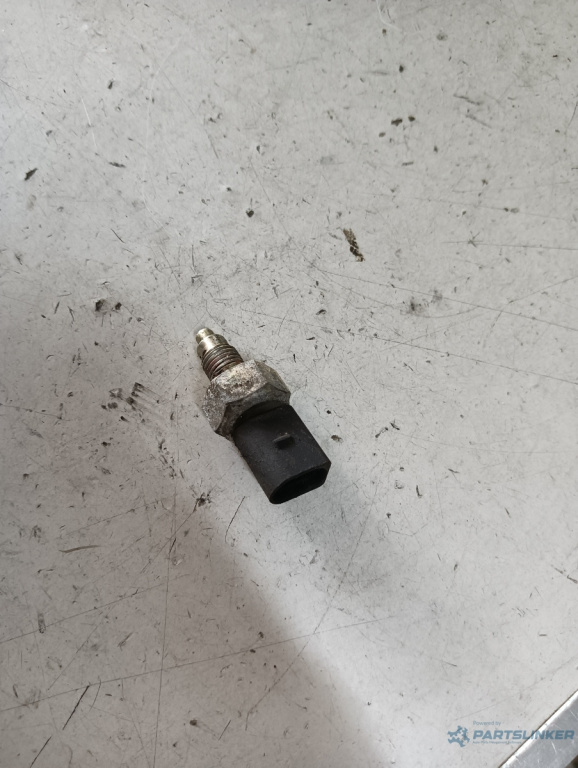 Senzor temperatura combustibil SKODA OCTAVIA II Combi (1Z5) [ 2004 - 2013 ]