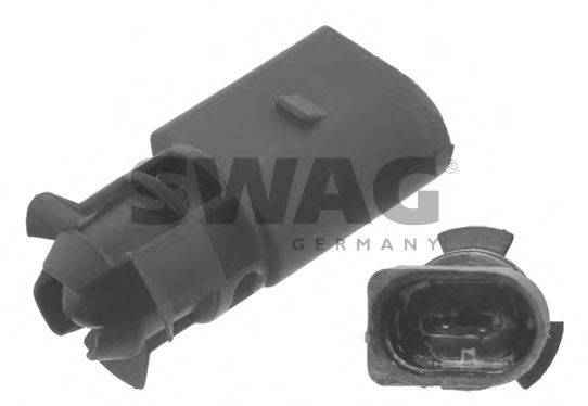 Senzor,temperatura exterioara VW NEW BEETLE Cabriolet (1Y7) (2002 - 2010) SWAG 30 93 7476