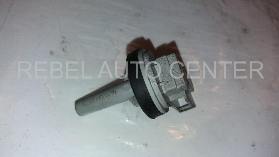 Senzor Temperatura Interior AC/ Clima/ Aeroterma Volkswagen Passat B5.5 2001-2005