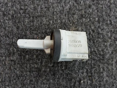 Senzor temperatura Vw Touareg, 2010, cod 1K0907543G