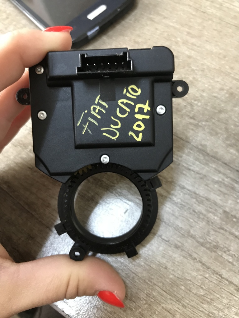Senzor unghi volan 0265005557 Fiat ducato/Peugeot Boxer/ Citroen Jumper 2015