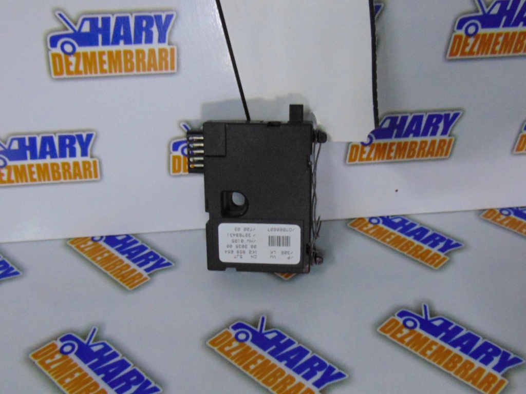 Senzor unghi volan cu codul 1K0959654 pentru VW Golf V