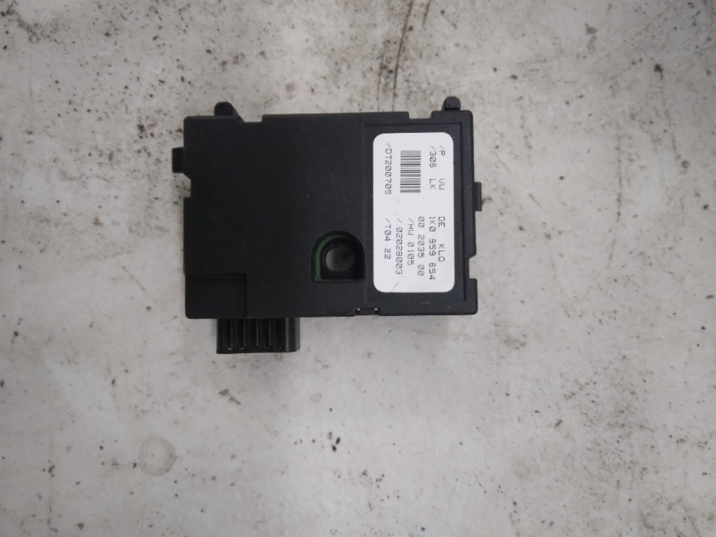 Senzor Unghi Volan Skoda Octavia 2 An Fabricatie 2007 Cod piesa : 1K0 959 654