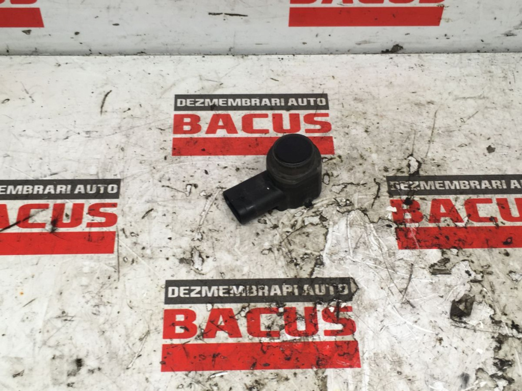 Senzori de parcare VW Passat B7 cod: 1s0919275