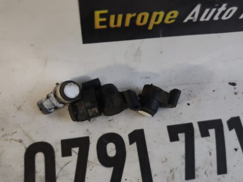 Senzori parcare BMW seria 1 E87 E81 2.0 D cod motor N47-D20C,an 2010 cod 0263003733 / 6935598