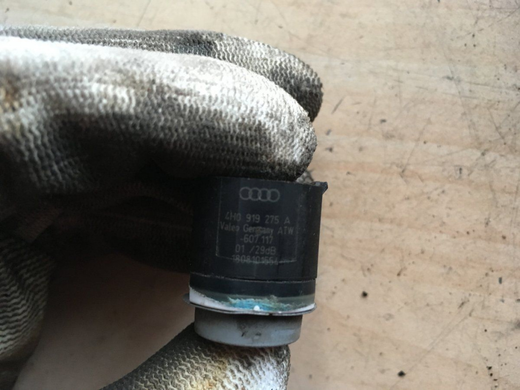 Senzori parcare VW Audi 4h919275a