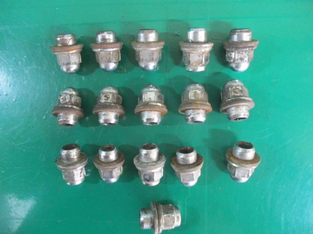 SET 16 PIULITE ROTI MITSUBISHI OUTLANDER