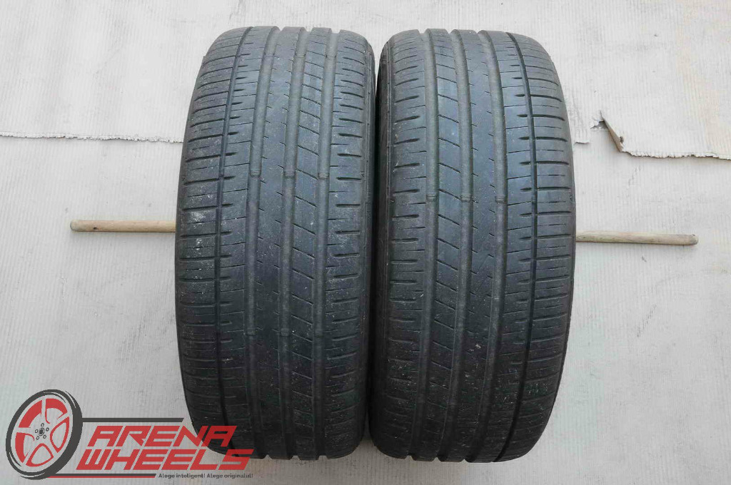 Set 2 Anvelope Vara Falken Azenis FR510 98Y 245/40 R19 Runflat