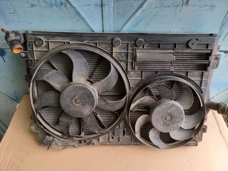 Set 2 electroventilatoare GMV Vw Passat B6 motor 2.0 cod CBA