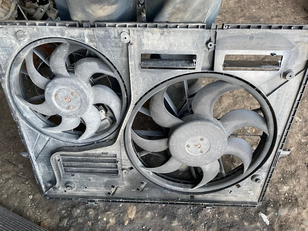 Set 2 ventilatoare racire motor Vw Touareg 7L 2.5 TDi diesel BAC BPE 2007