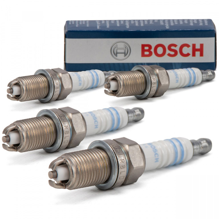 Set 4 Buc Bujie Bosch Chevrolet Lacetti 2005-2011 0 242 229 654