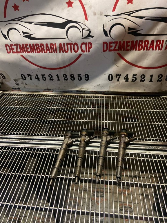 Set 4 injectoare BMW seria 5 E60 2.5 D Cod: 0445110212