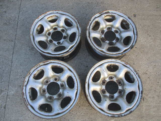 SET 4 JANTE TABLA R15 NISSAN TERRANO 2 4X4 FAB. 1999 - 2007 ⭐⭐⭐⭐⭐