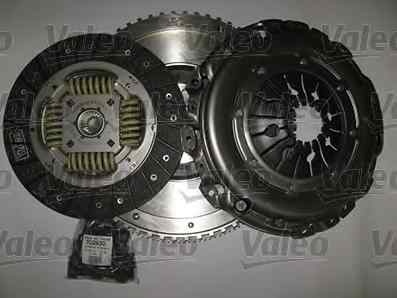 Set ambreiaj VOLVO V50 MW VALEO 835081