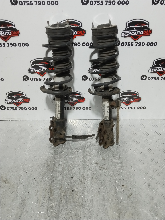 Set amortizoare fata Ford Fiesta (2012-2