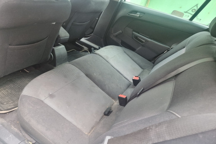 Set amortizoare fata Opel Astra H 2010 B