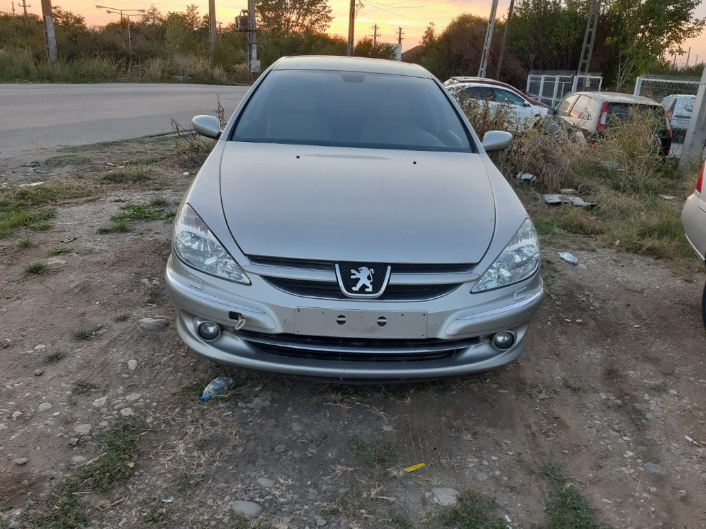 Set amortizoare fata Peugeot 607 2006 berlina 2.7 hdi