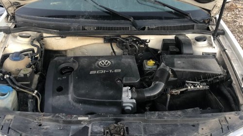 Set amortizoare fata VW Golf 4 2000 brea