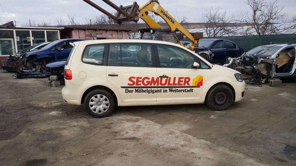 Set amortizoare fata VW Touran 2014 Combi 2.0