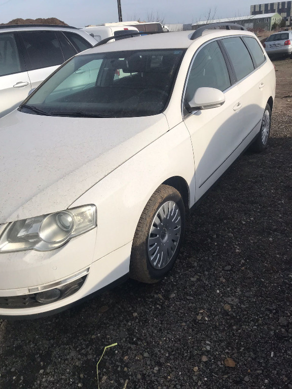 Set amortizoare spate Volkswagen Passat 
