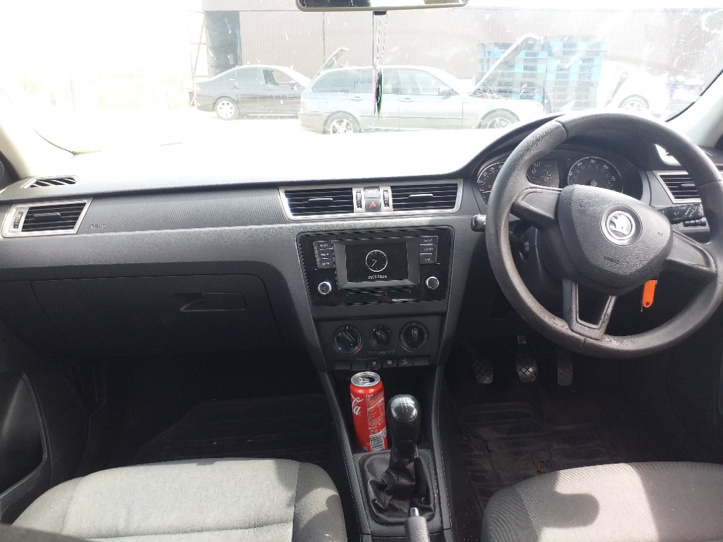 Set arcuri fata Skoda Rapid 2016 hatchba