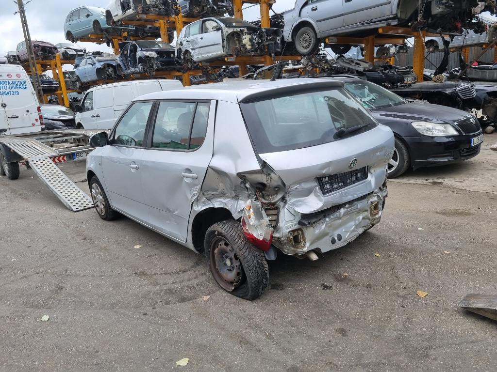 Set arcuri spate Skoda Fabia 2 2011 hatc