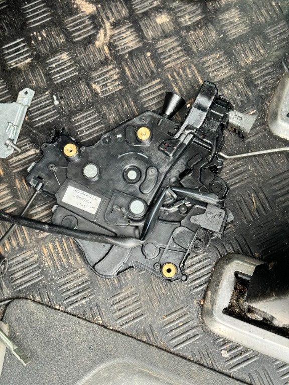Set arcuri spate Volkswagen Caravelle 20