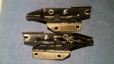 Set balamale capota fata BMW Seria 5 E60,E61 , cod